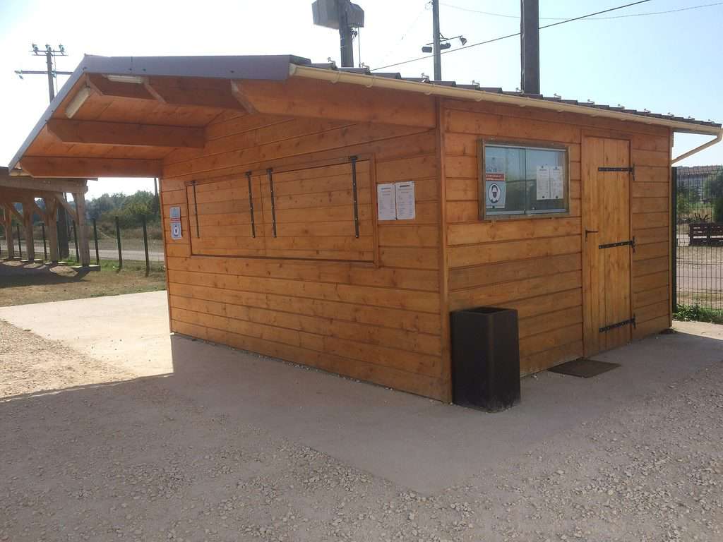 Chalet du stade Damelevières