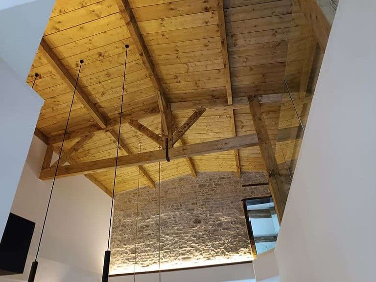 Charpente traditionnelle en bois